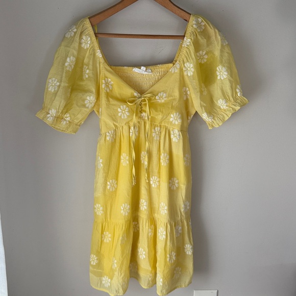 Dee Elly Yellow White Daisy Smocked Puff Sleeve Mini Babydoll Dress - Picture 3 of 7
